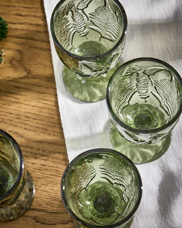 Green Leaf Wine Goblet