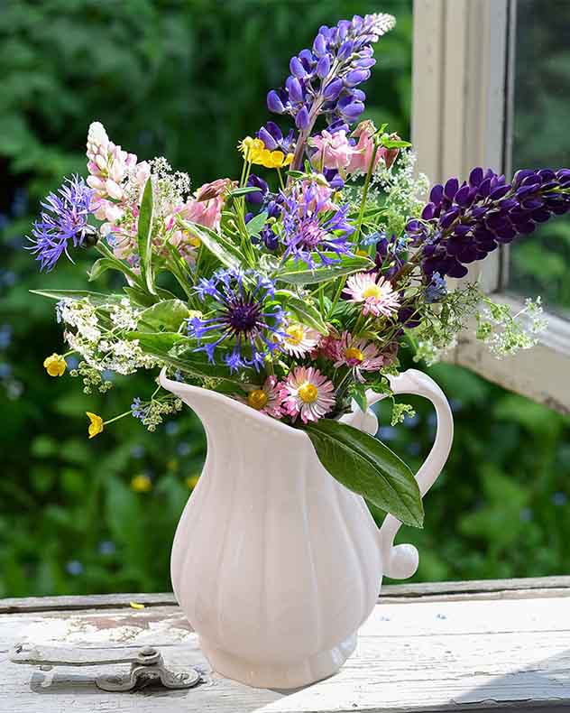 Ceramic Fluted White Jug Vase