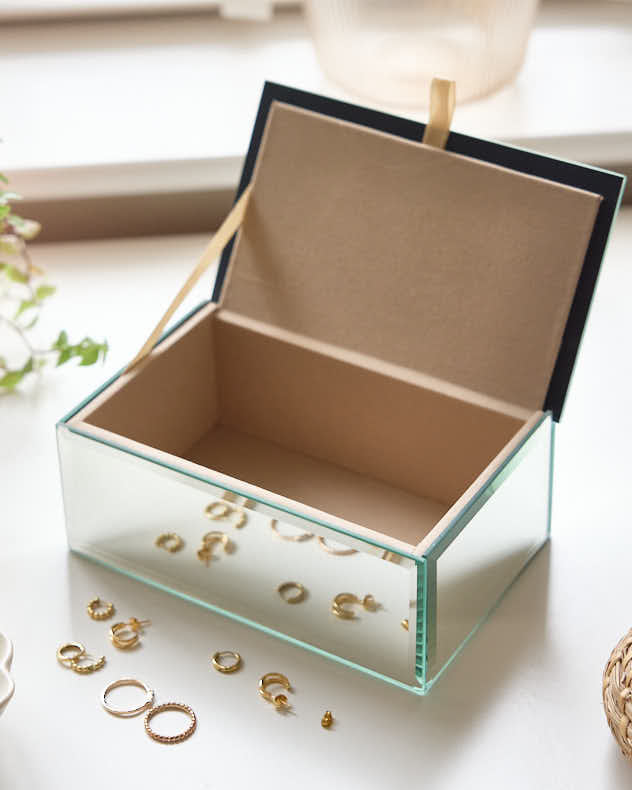 Champagne Sparkle Jewellery Box