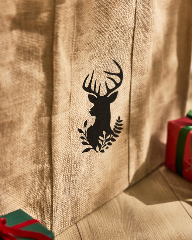 Sac cadeau en jute avec tête de cerf