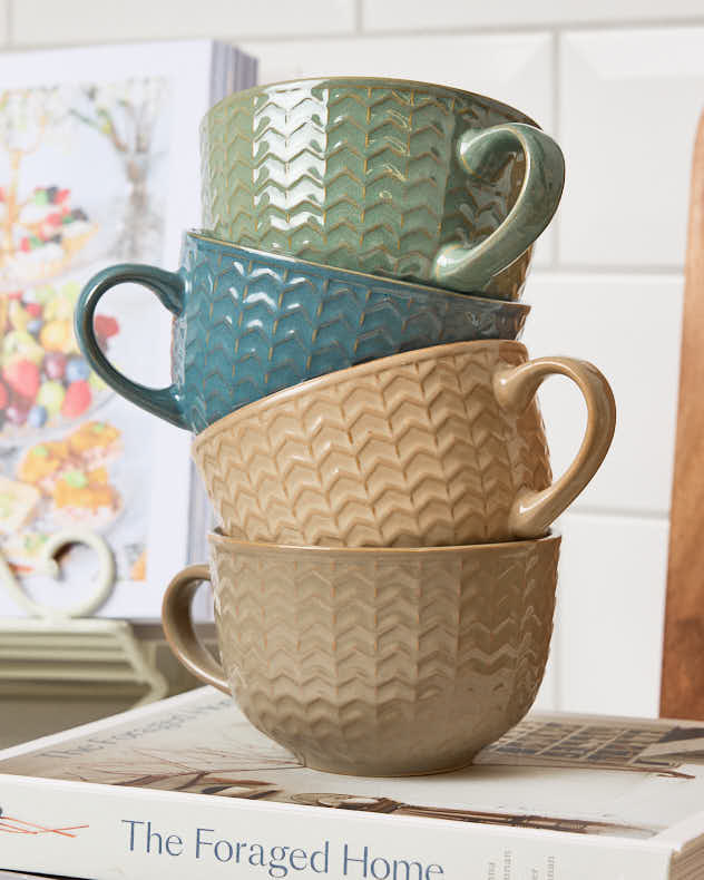 Wythe Stoneware Mugs