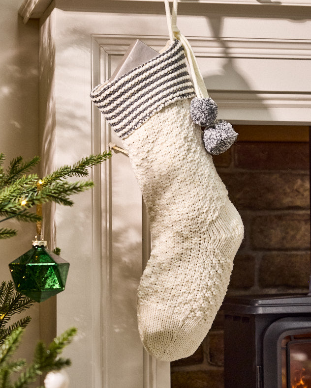 Chunky Knit Christmas Stocking - Dibor - Red Stockings