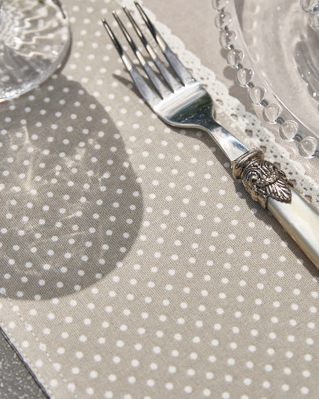 Placemats - Set of 2 Love Birds Fabric Placemats