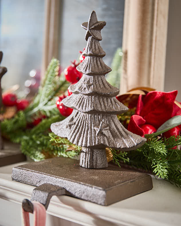 Single Brown Recycled Iron Stocking Holders - Cast Iron Christmas Tree Stocking Holder