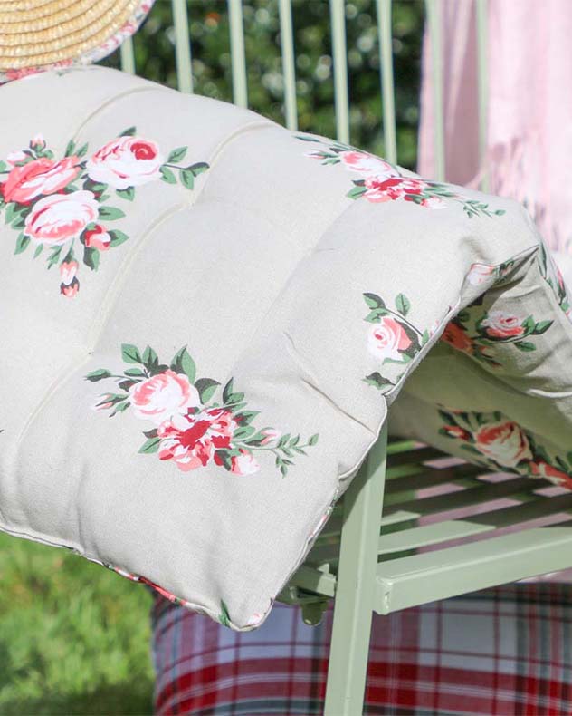 English Rose Floral Print Garden Bench Cushion