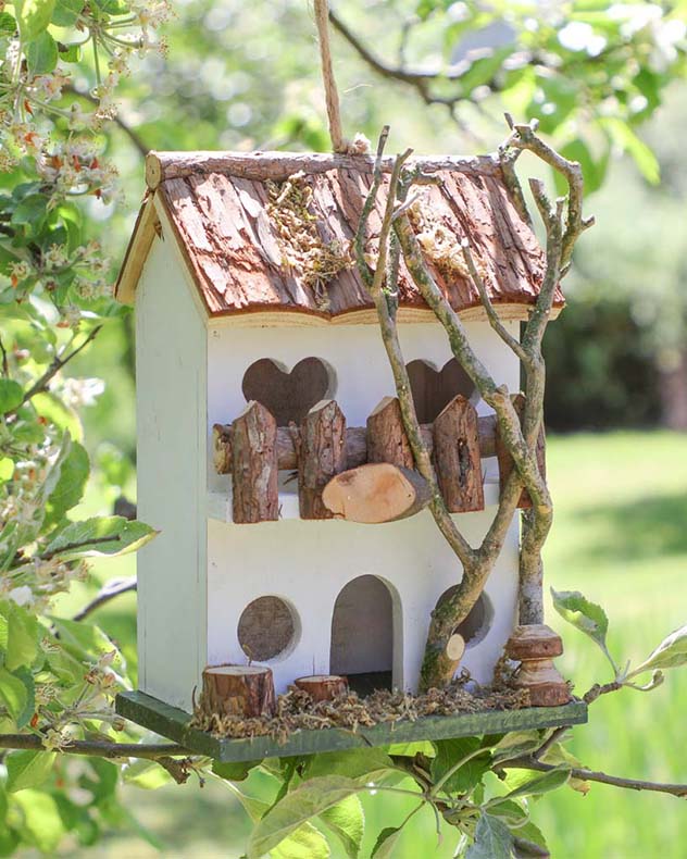 White Country Cottage Bird Hotel