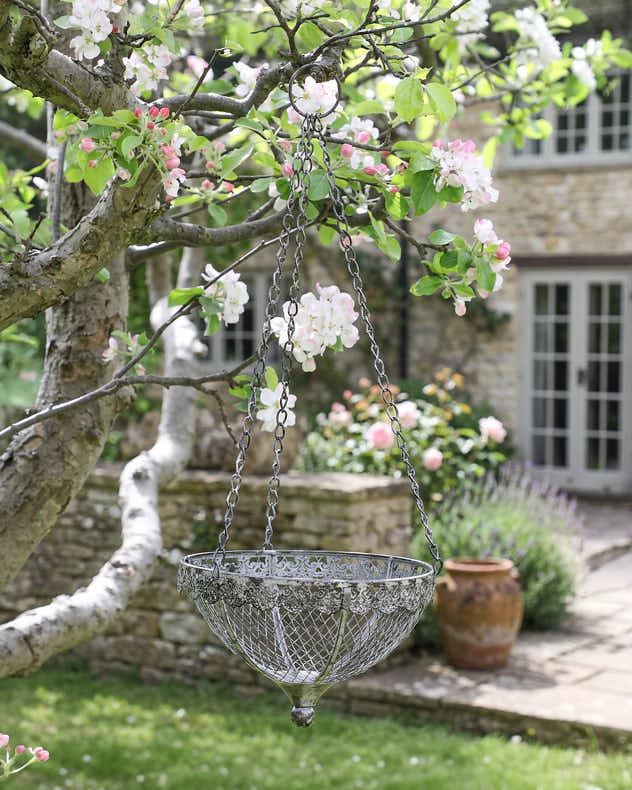 Hanging Baskets - Vintage Ornate Hanging Basket