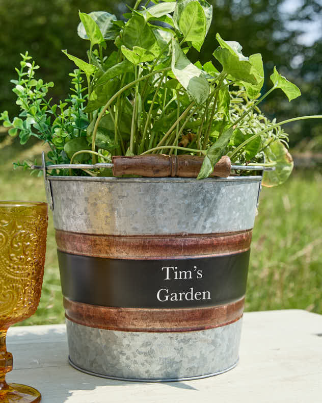 Jardinière personnalisée à bande noire
