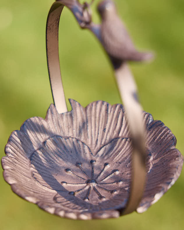 Garden Accessories - Hanging Heart Antique Brown Bird Dish