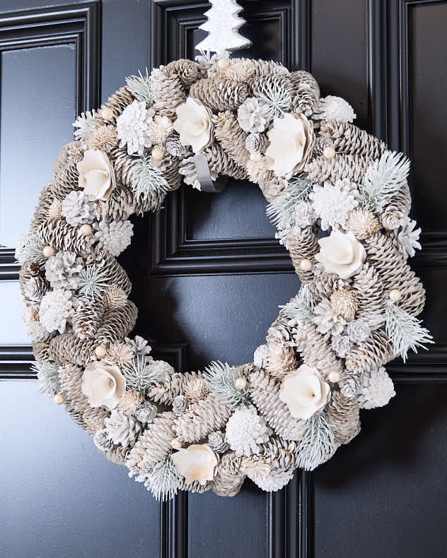Giant Morning Frost Wreath 50cm