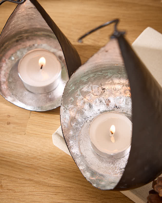 Tea Light Holders - Set of 2 Hanging Silver Tealight Holders