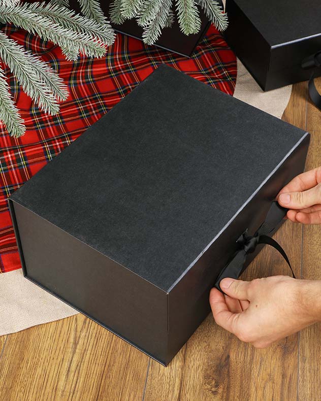 Luxury Extra Deep A4 Presentation Gift Box-Black