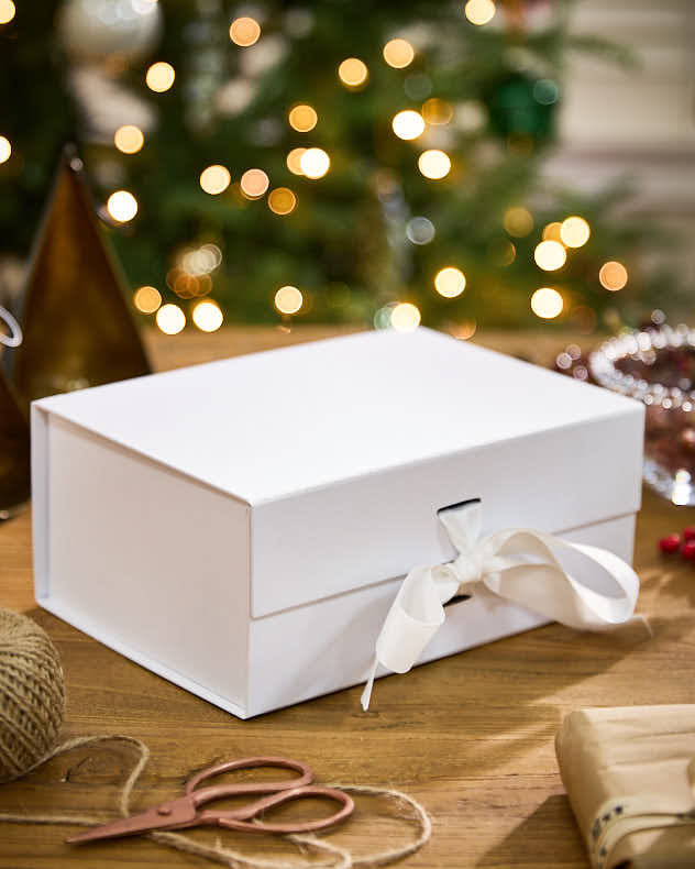 Luxury Ivory Gift Box Collection