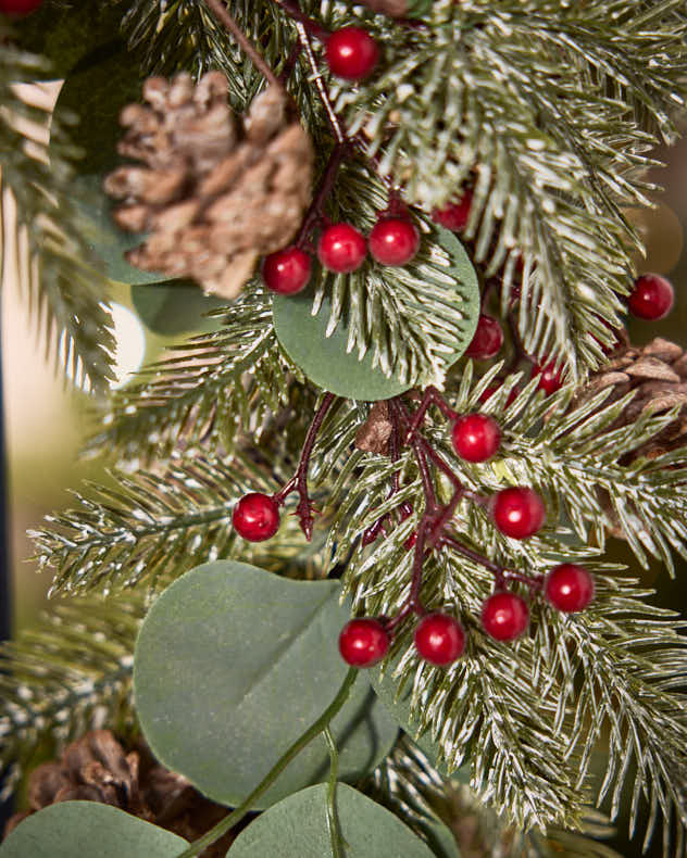 Mountain Spruce Wreath 60cm