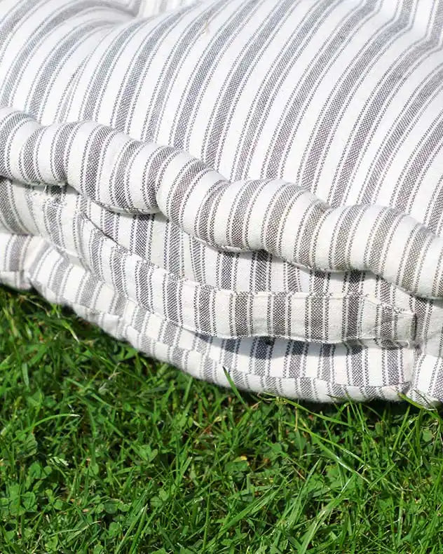 Stripe Garden Box Cushion