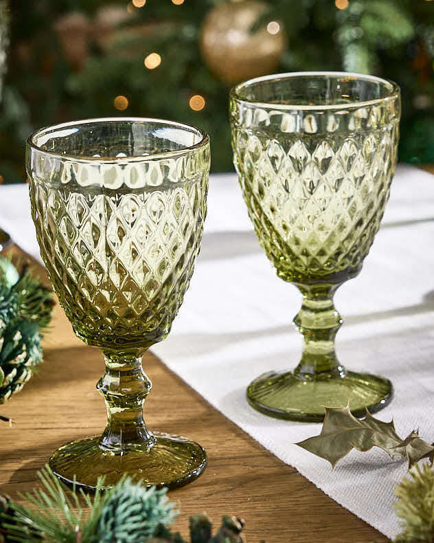 Rococo Green Wine Goblet