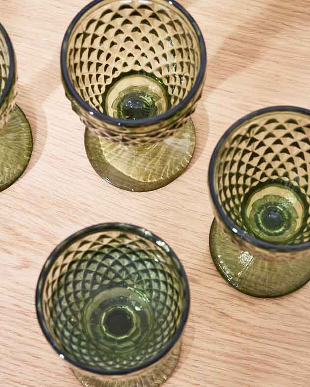 Verre à vin vert Rococo