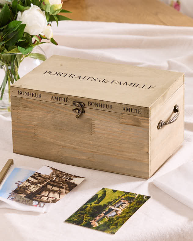 Wood Photo Frames - "Portraits De Famille" Photo Box
