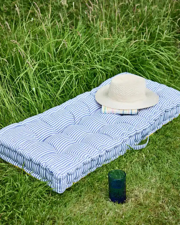 Garden Bench Cushion - Nautical Stripe Garden Bench Cushion