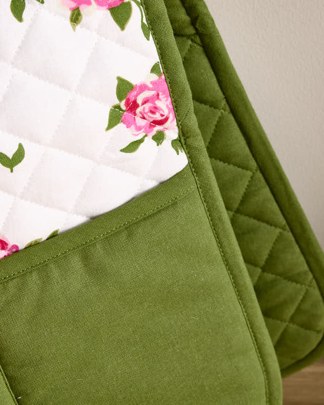 Helmsley Ofenhandschuhe mit Blumenmuster in Blush