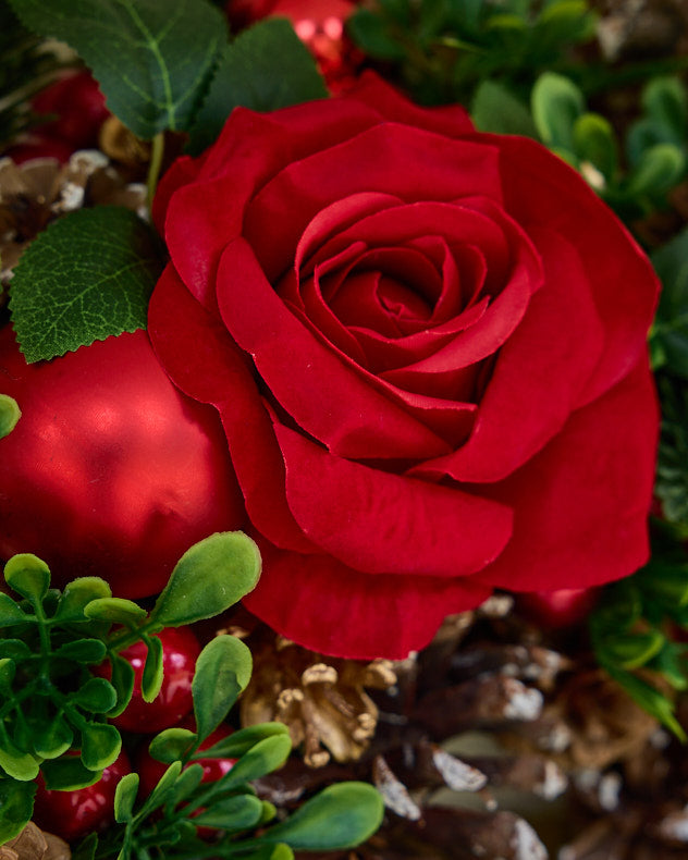 Headley Rose Wreath 52cm