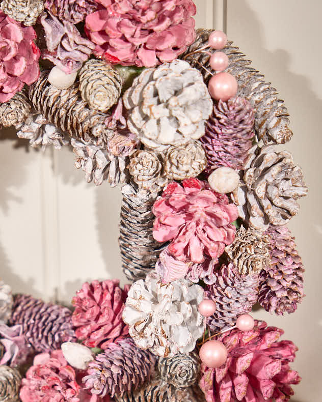 Couronne givrée rose perle