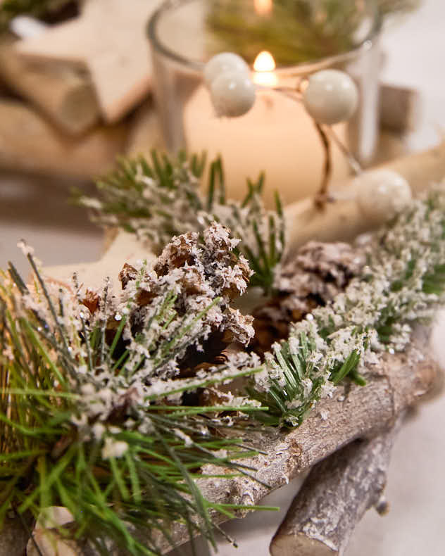 Candle Holders - Shooting Star Christmas Candle Wreath