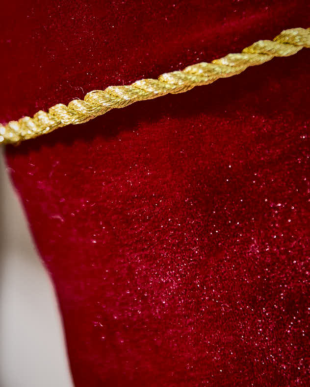 Chaussette de Noël en velours rouge de Knightsbridge