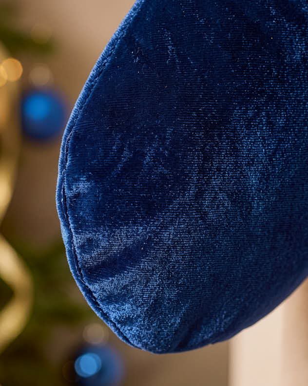 Knightsbridge Moonlight Blue Velvet Stocking