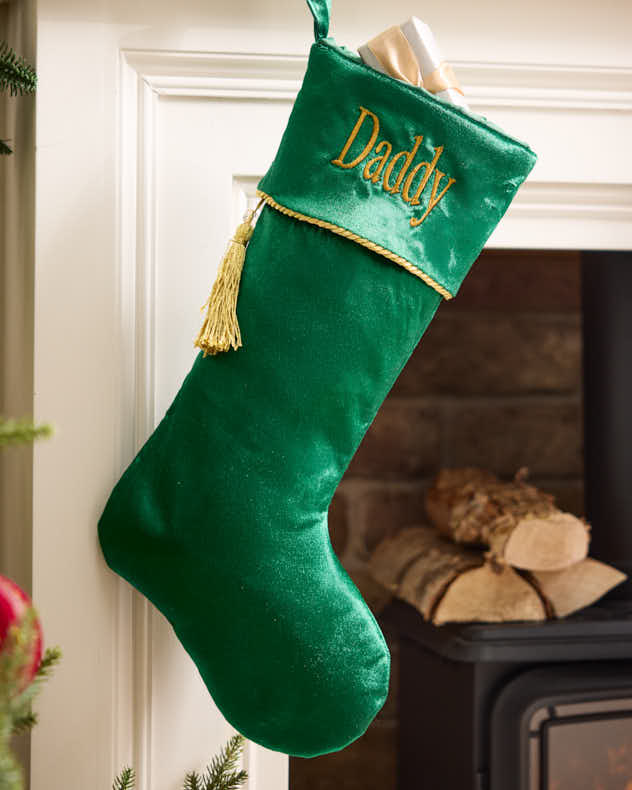 Personalised Christmas Stocking Velvet Custom Vintage Style Fireplace Mantelpiece Gift Present Sack Stocking with Hanging Tassel Decoration
