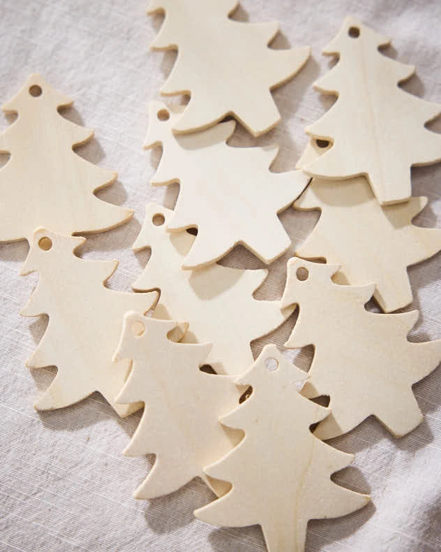 10 Pack Wooden Christmas Tree Gift Tags