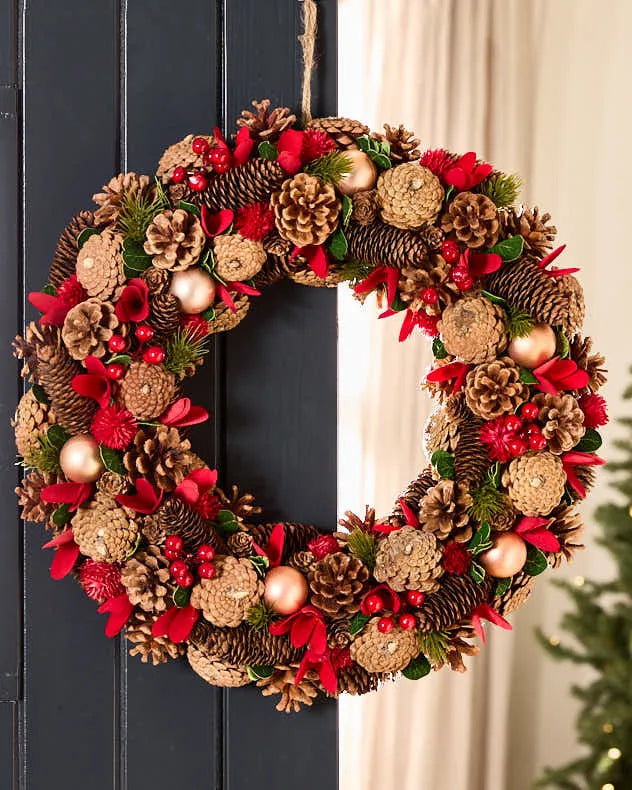 Canterbury Christmas Wreath 50cm