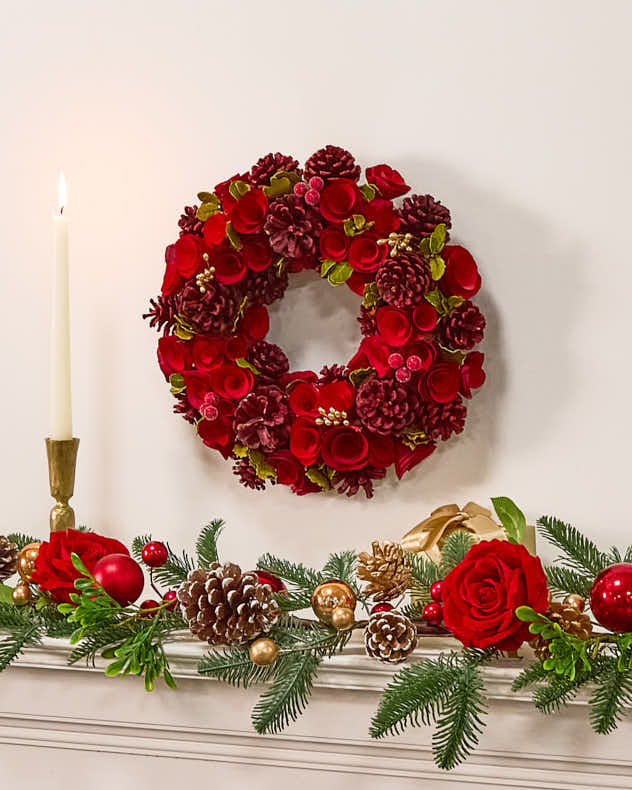 Red Rose Wooden Wreath and Garland