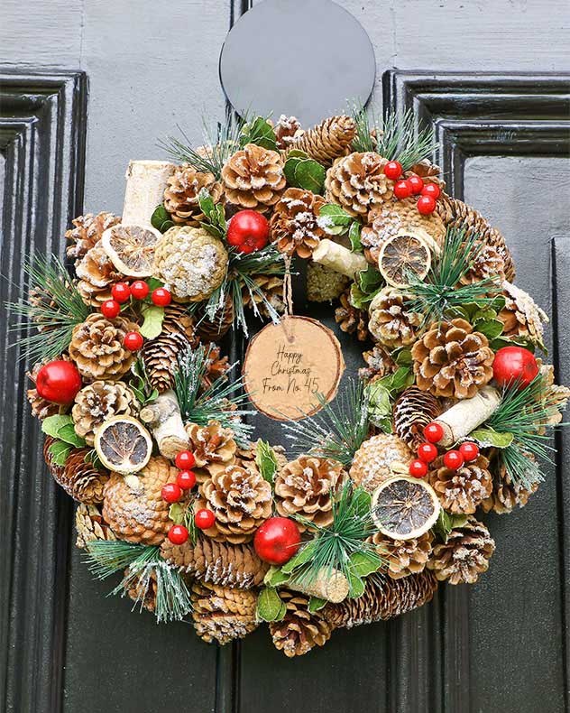 Brown & Red & Green Wood Wreaths - Personalised Festive Fruits Wreath 38cm