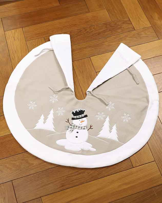 Tree Skirts - Festive Friends Grey Christmas Tree Skirt