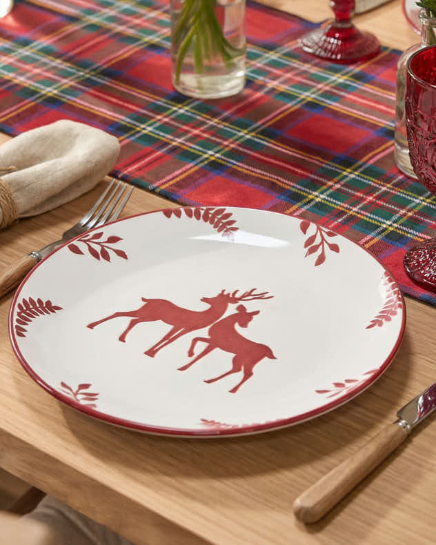 Set of 2 White & Red Stone Plates - Cranberry Stag Dinner Plates