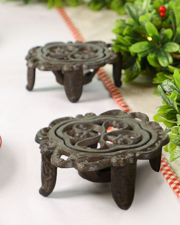 Set of 2 Ornate Cast Iron Warming Plates