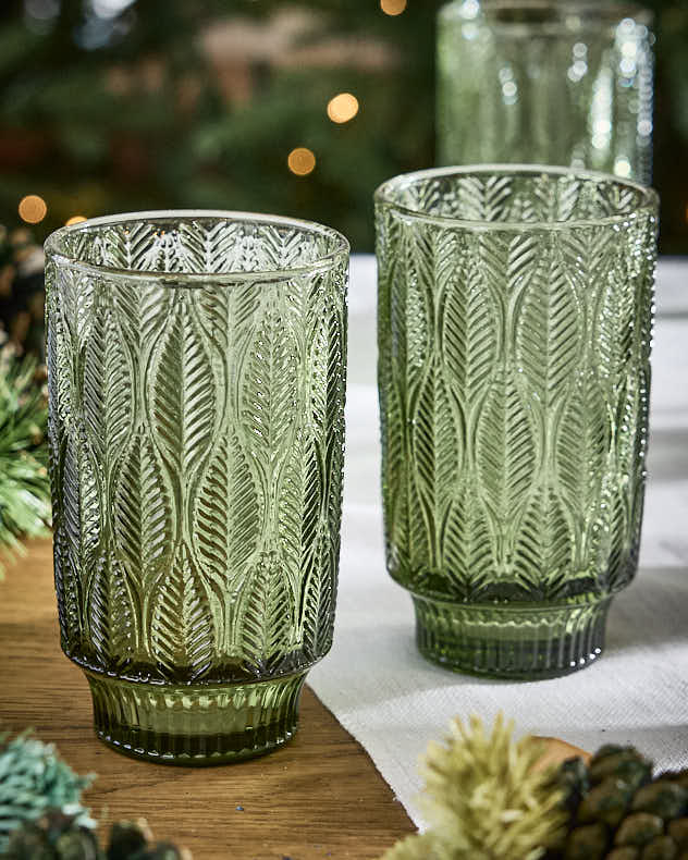 Botanischer grüner Becher