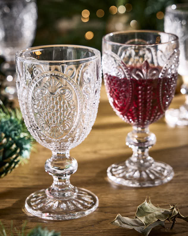Fleur de Lys Clear Wine Goblet