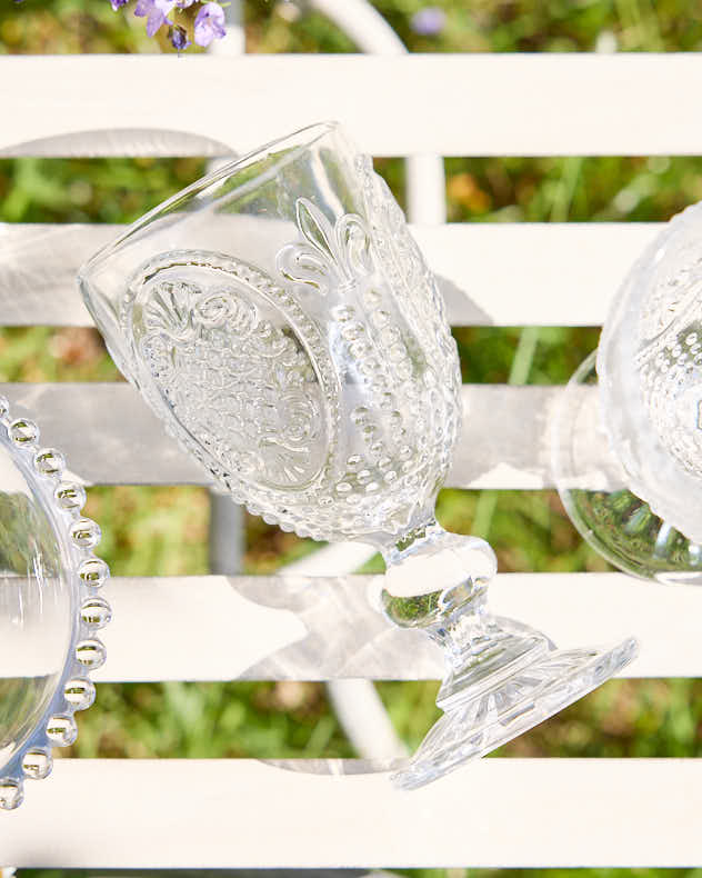 Fleur de Lys Clear Wine Goblet