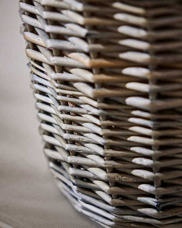 Log & Coal Storage - Medium Lined Wicker Log Basket