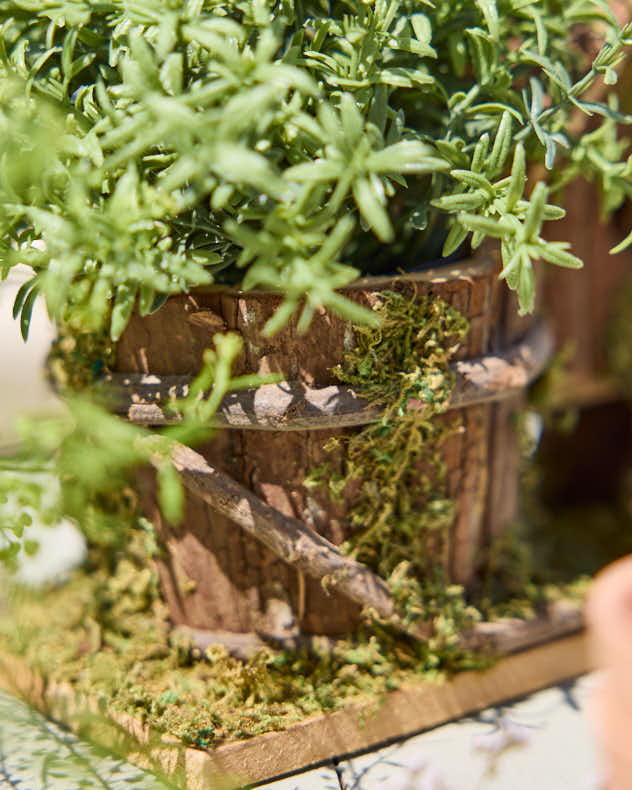 Woodland Lodge Bird House Planter