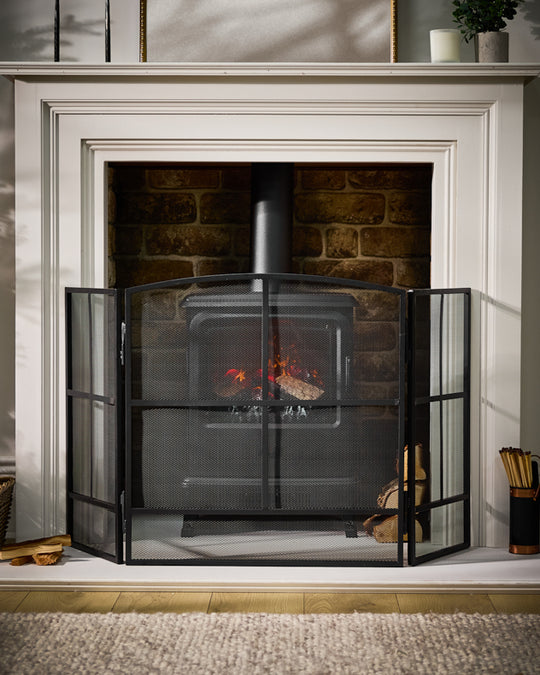 Fire Screens and Guards - Folding and Decorative Fireplace Protection ...