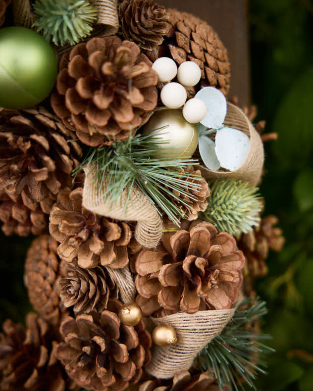 Emerald Jewel Autumn Wreath