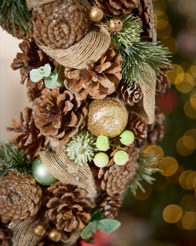 Wreaths - Emerald Ribbon Wreath