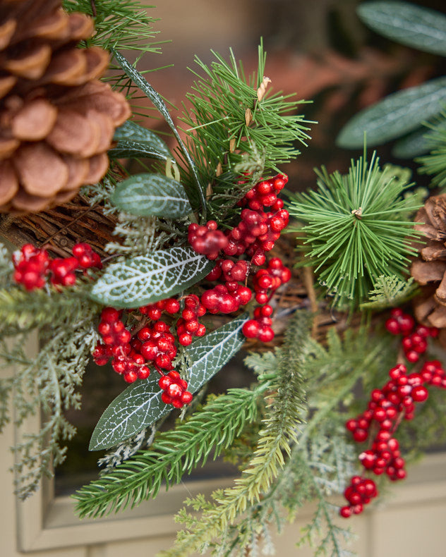 Large Berry Bushel Wreath