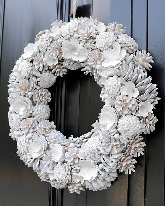 Dreaming of A White Christmas Wreath 50cm