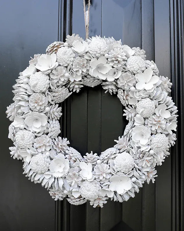 Giant Morning Frost Wreath