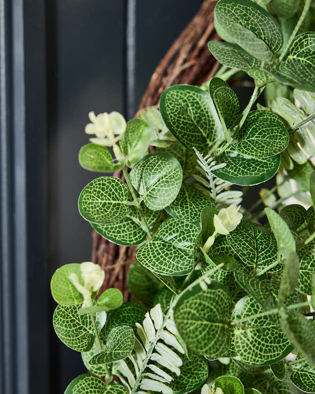 Autumn Botanicals Wreath 62cm closeup