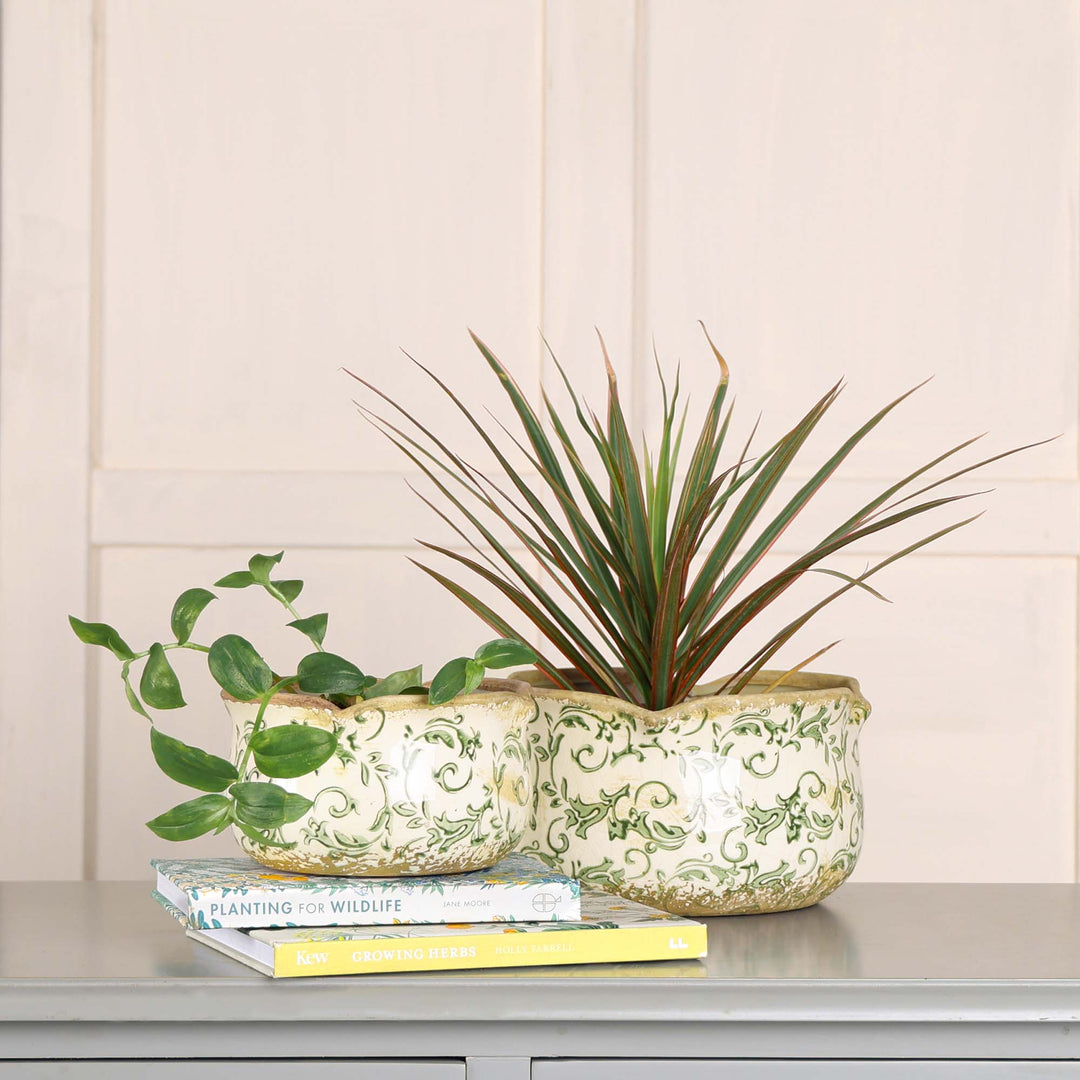 Set of 2 Mediterreanean Style Planters